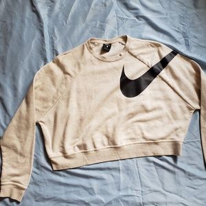 Nike pullover